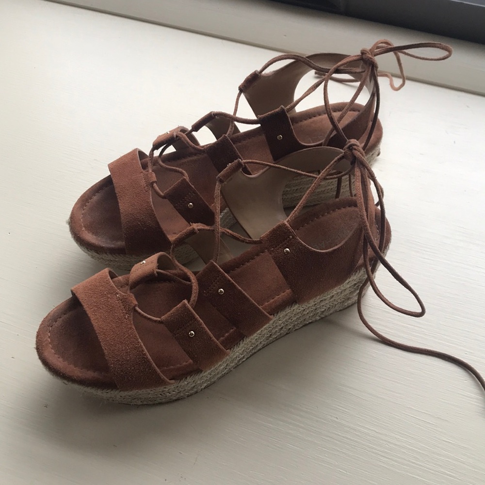 Michael Kors Lace up wedges
